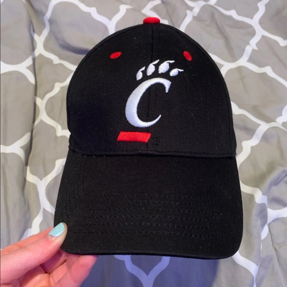 Cincinnati Bearcats Hat